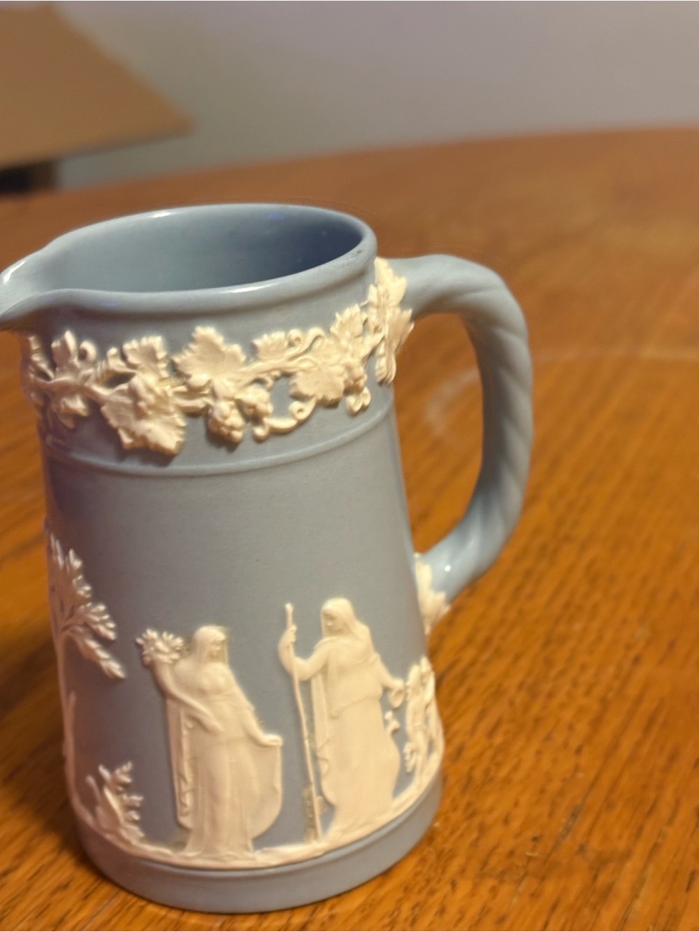 Wedgwood Queens Ware 4" Creamer Pitcher Embossed White Figures On Blue England